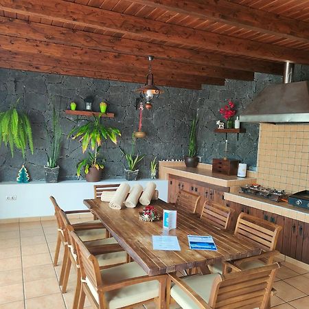 Villa Feel Tías Екстериор снимка