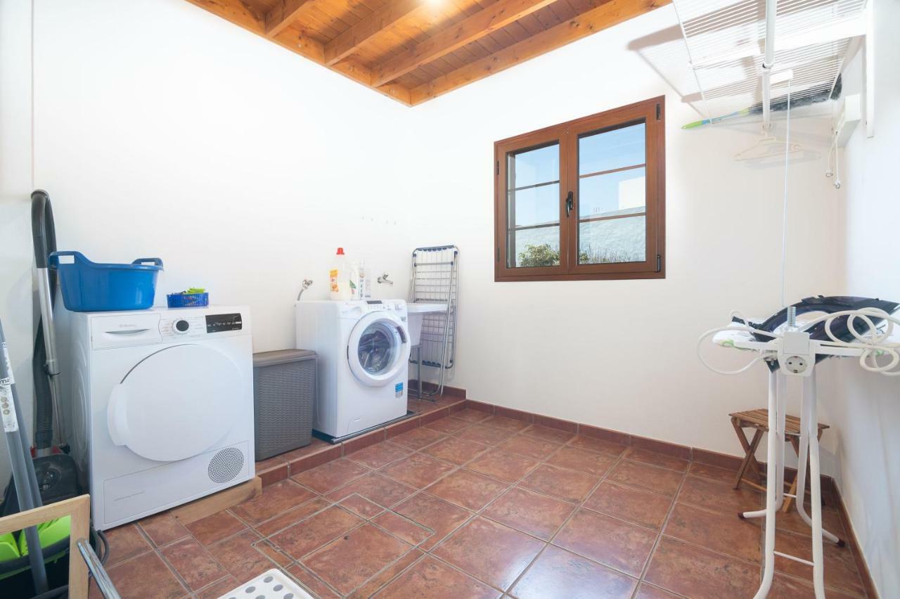 Villa Feel Tías Екстериор снимка